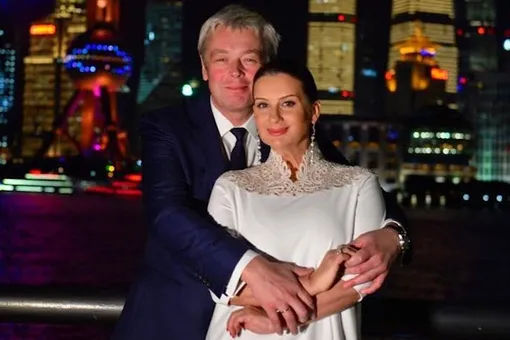 Екатерина и Александр Стриженовы отметили 30-летие брака