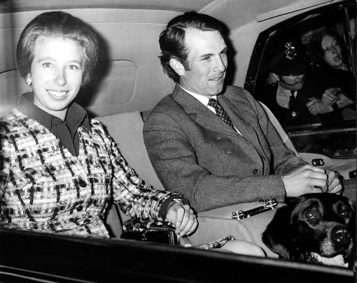 Принцесса Анна и её муж Марк Филлипс, похищение принцессы анны 1974