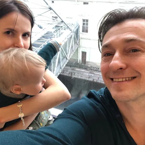 Анна матисон фото с безруковым Сергей Безруков выложил фото с Анной Матисон и 3-летней дочерью