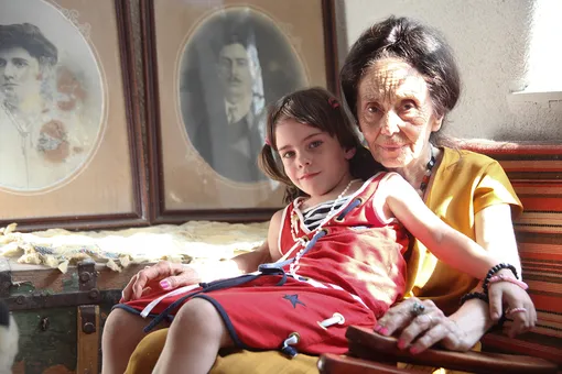 Адриана Илиеску родила первенца в 66 лет