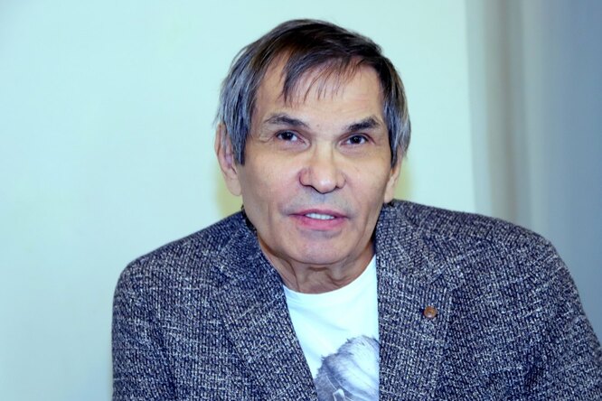 Сын Бари Алибасова рассказал о состоянии отца и показал фото из палаты Сын Бари Алибасова рассказал о состоянии отца и показал фото из палаты