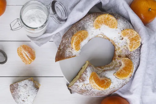 Приготовила мандариновый пирог по рецепту от Гордона Рамзи: не повторяйте мою ошибку
