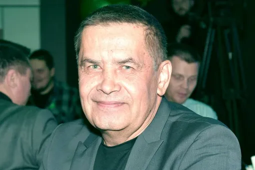 «Красавцы!» 63-летний солист «Любэ» Николай Расторгуев выложил фото с 65-летним Владимиром Кузьминым
