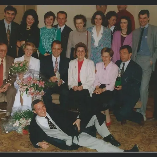Владимир Стержаков с женой Аллой и коллегами в день свадьбы