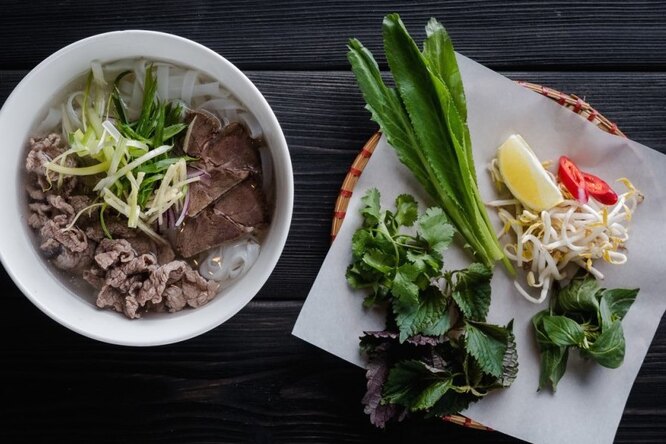 Как приготовить настоящий вьетнамский суп Фо Бо
