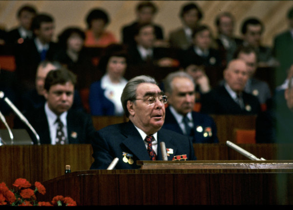 Леонид Брежнев: биография, политическая карьера, фото, личная жизнь, жена и возлюбленные