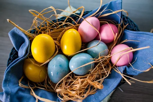 Красная капуста, куркума и свёкла: как покрасить яйца к Пасхе