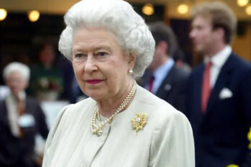 Королевский историк рассказал, о чем мечтала Елизавета II