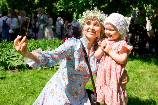 Благотворительный праздник для всей семьи «Белый цветок» пройдёт 21 мая в одной из красивейших локаций Москвы