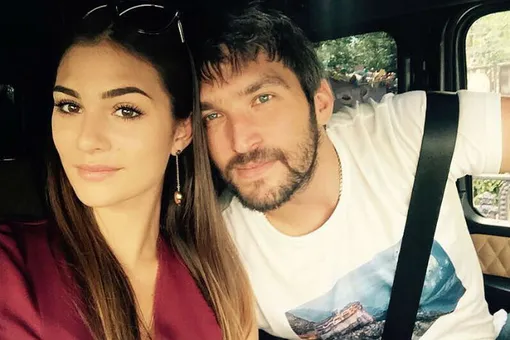 Муж подарил дочери Веры Глаголевой роскошный браслет за 2,8 миллиона рублей