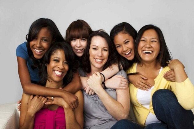 женщины разных рас