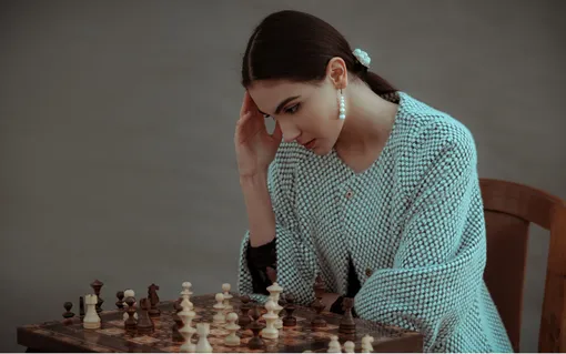 женщина, шахматы, мозг, мысль