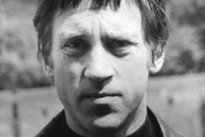 Владимир Высоцкий: жизнь и любовь поэта Владимир Высоцкий: жизнь и любовь поэта