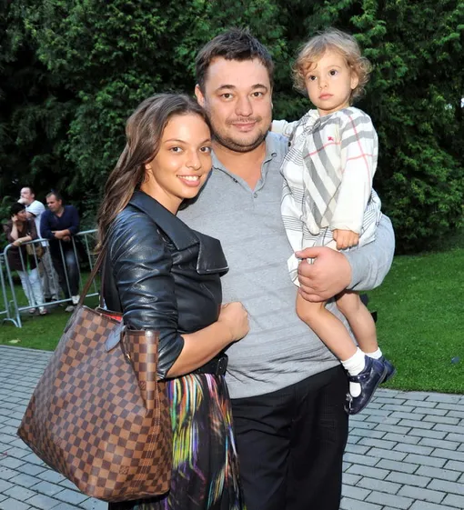 Сергей Жуков с семьёй