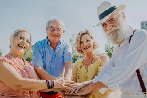 Счастливая старость: 6 секретов долголетия испанцев