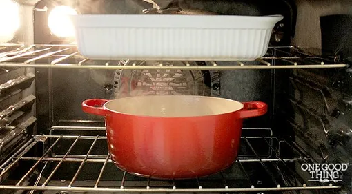 Как почистить духовку быстро и эффективно: магазинные средства и народные  способы