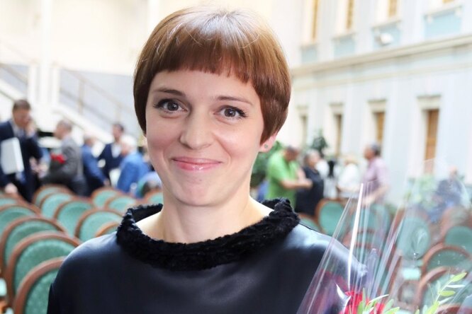 Нелли Уварова изменилась до неузнаваемости (фото) Нелли Уварова изменилась до неузнаваемости (фото)