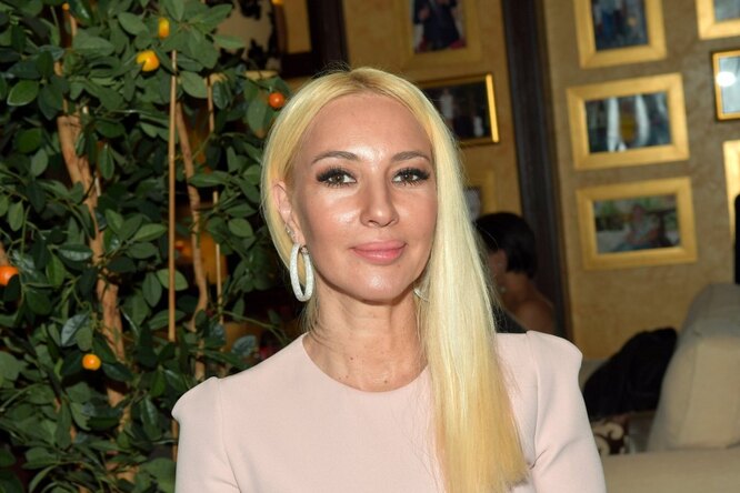 «Люблю тебя как и прежде»: 48-летняя Лера Кудрявцева поздравила 31-летнего мужа с годовщиной «Люблю тебя как и прежде»: 48-летняя Лера Кудрявцева поздравила 31-летнего мужа с годовщиной