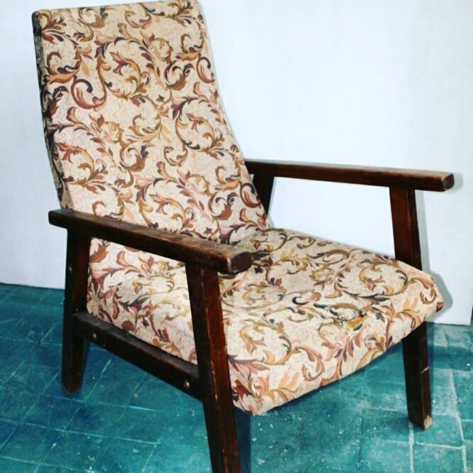 Реставрация кресла конца 60-х годов