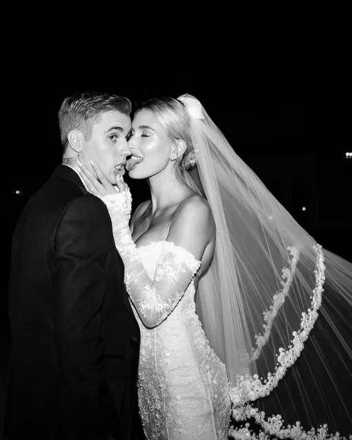 Джастин Бибер и Хейли Болдуин сыграли свадьбу в сентябре 2019 года