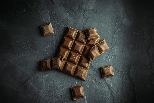 Продукты, с которыми вес уходит быстрее: тёмный шоколад