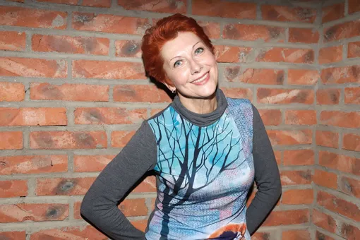 «Увезли на скорой из дома кино»: 54-летняя Оксана Сташенко госпитализирована