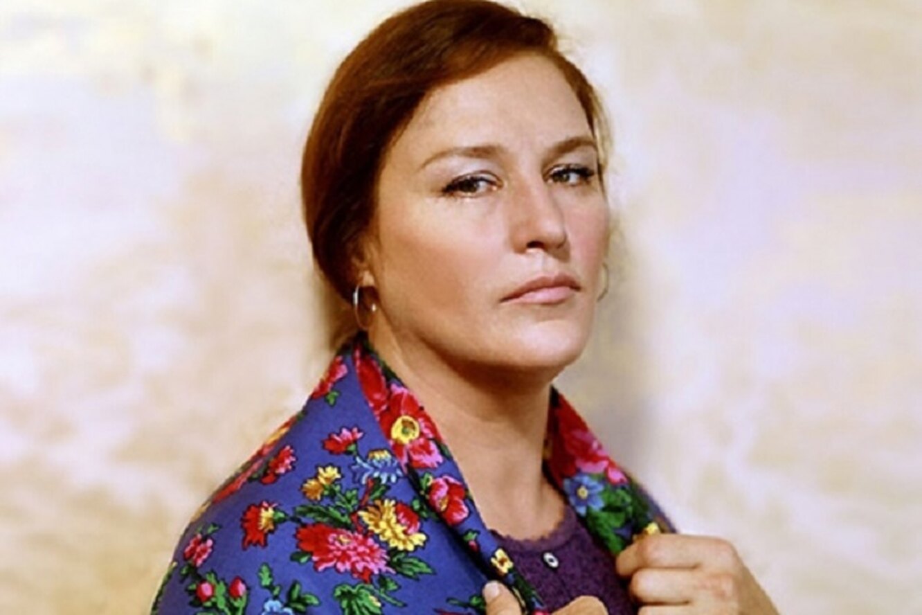 Сестра нонны мордюковой. Семья нонны мордюковой сестры и братья. Сколько сестер было у мордюковой. Катаева -сестра нонны мордюковой. Мордюкова в молодости.