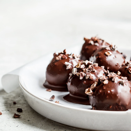Рецепт шоколадных конфет «Каштаны» с арахисом