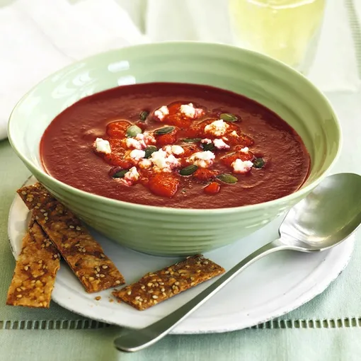 Как приготовить холодные холодный суп дома на жаркое время года: простые рецепты с фото