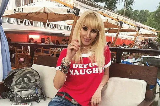 46-летняя Лера Кудрявцева поразила поклонников снимком без макияжа