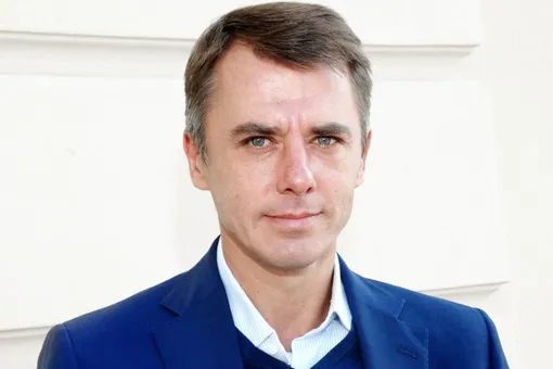 Игорь Петренко показал фото с детьми от Климовой и новой женой Кристиной Бродско