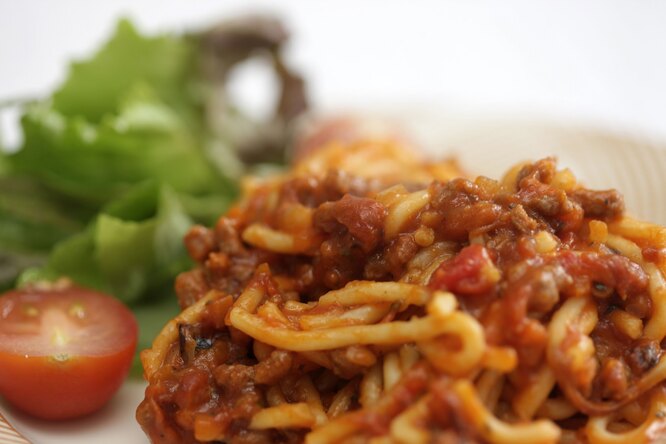 Рецепт сочных спагетти болоньезе